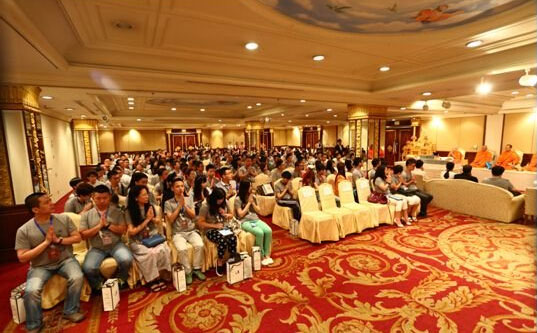 趣味十足的小型公司年会策划方案