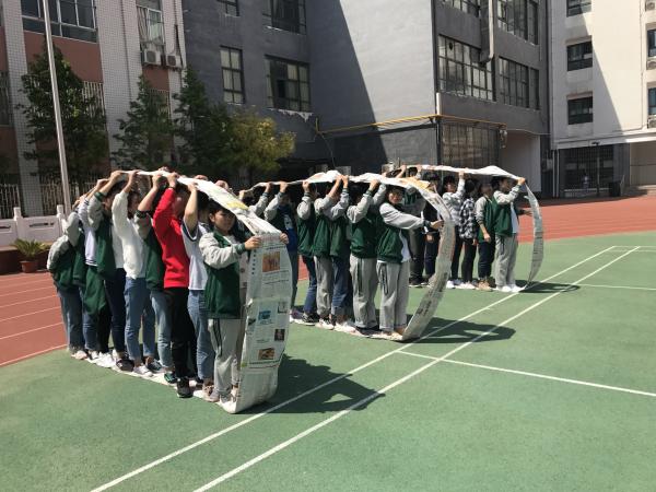无敌风火轮游戏规则