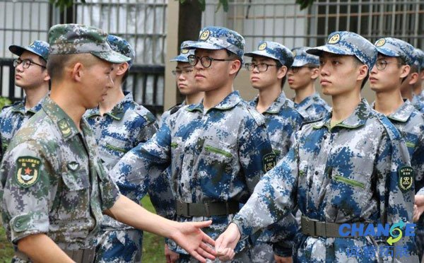 大一新生入学军训感悟