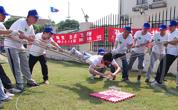 拓展团建游戏排雷怎么玩