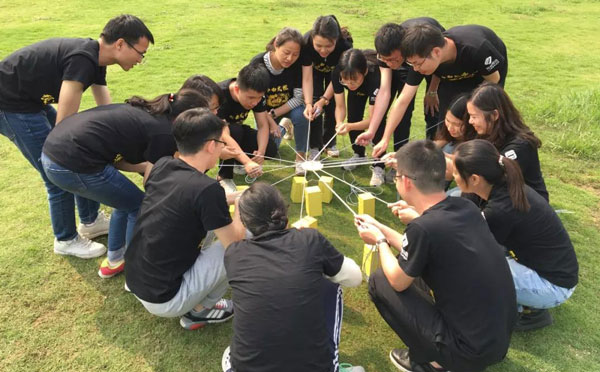 晨会团建小游戏有哪些