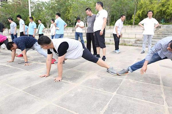 好玩的晨会游戏 公司晨会互动小游戏