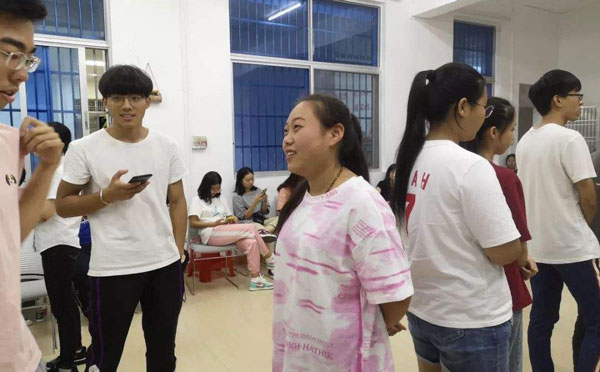 动作接龙游戏规则怎么玩