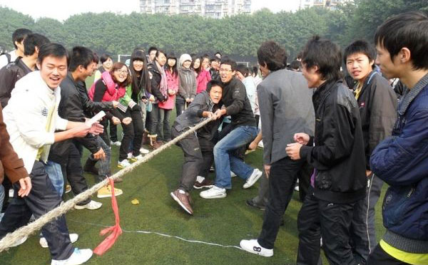 大学班级适合集体玩的游戏大全