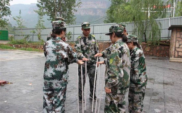 归属感凝聚力增强团建拓展活动总结