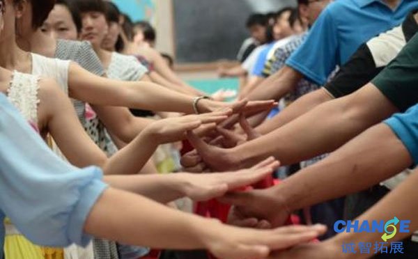 暖场活跃气氛的破冰游戏大全