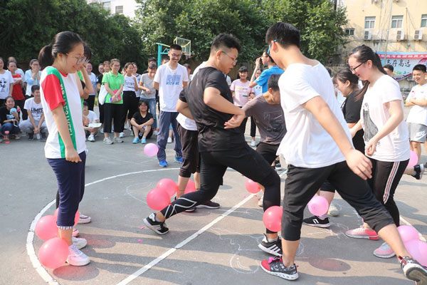 适合公司团建室内玩的小游戏