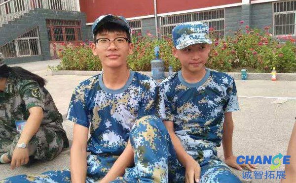 大一学生军训感言