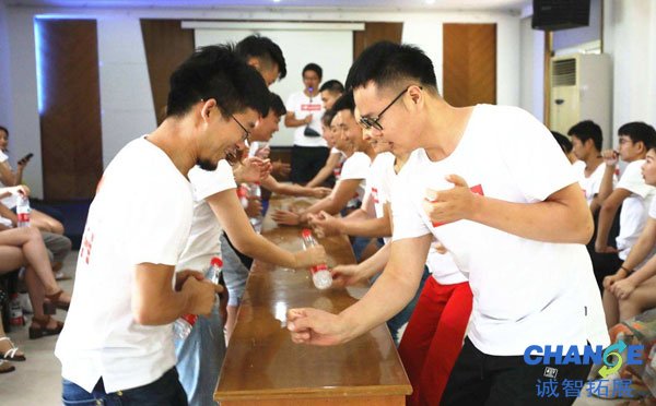 适合公司团建室内玩的游戏
