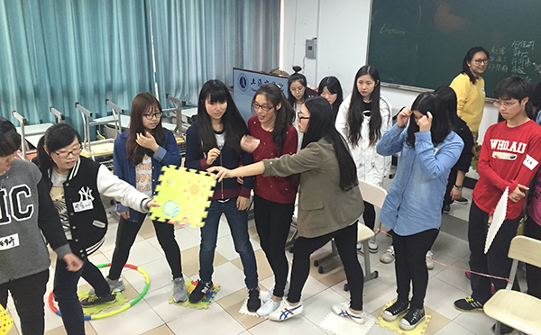 活跃气氛的暖场小游戏 能够带动气氛的小游戏