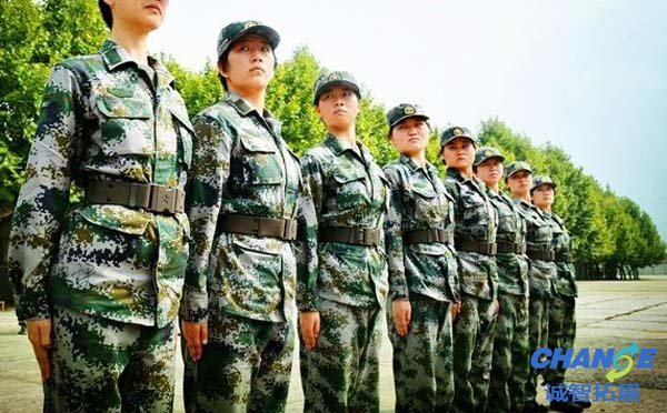 增强信任游戏 向右看齐游戏