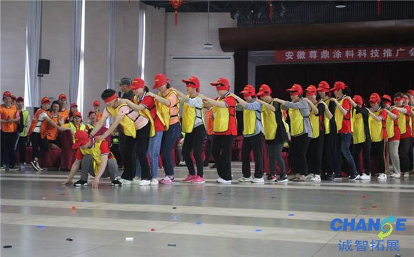 户外拓展训练回来后发朋友圈说说的句子