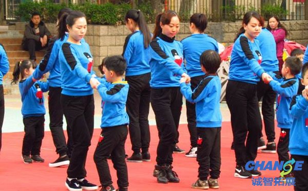 互动性强的亲子游戏 幼儿亲子活动游戏