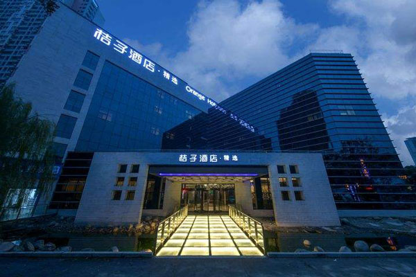 武汉旅游酒店推荐在哪里比较好