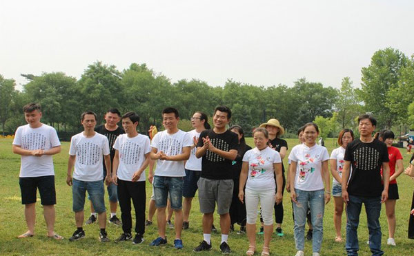 如何打造团队凝聚力与战斗力