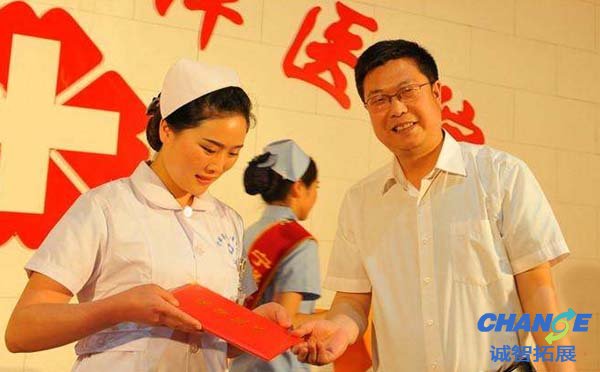 512护士节拓展活动演讲稿3分钟