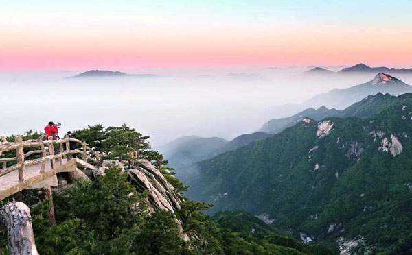 大别山主峰风景区