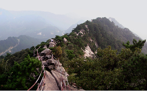 薄刀峰风景区拓展基地
