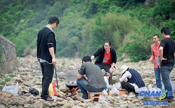 室内室外公司团建小游戏 策划活动的注意事项