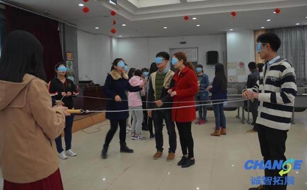 盲人方阵游戏感受 毕业墙拓展训练心得体会
