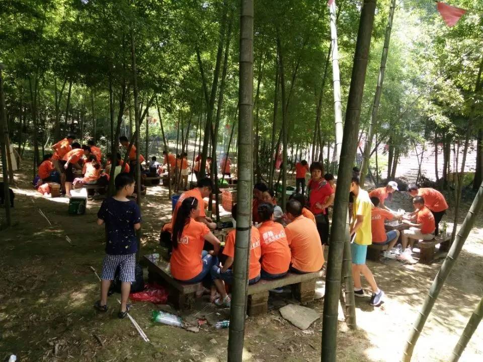 企业团队素质拓展培训计划（一天）