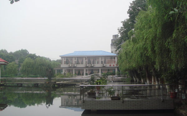 新都海龙山庄