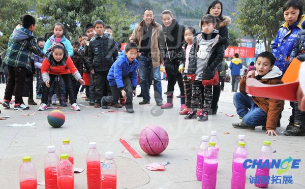 趣味打保龄球