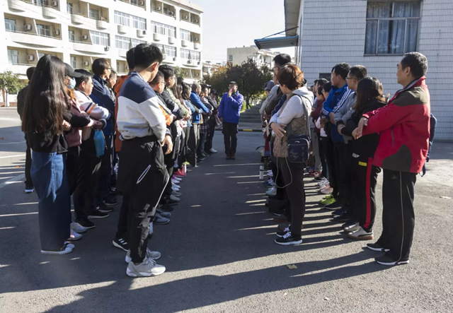 拓展训练打造完美培训效果