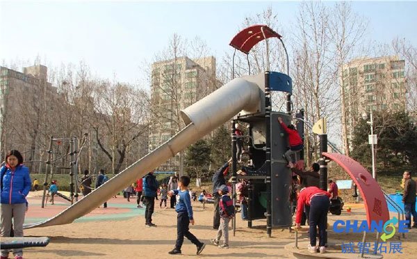 北京儿童拓展乐园 北京最大儿童拓展主题乐园