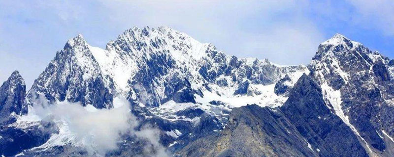 登高山特别是雪山应选用什么帐篷