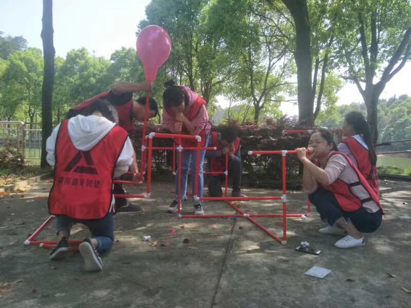 长沙诚智拓展训练提醒你时刻要提升自己的工作能力