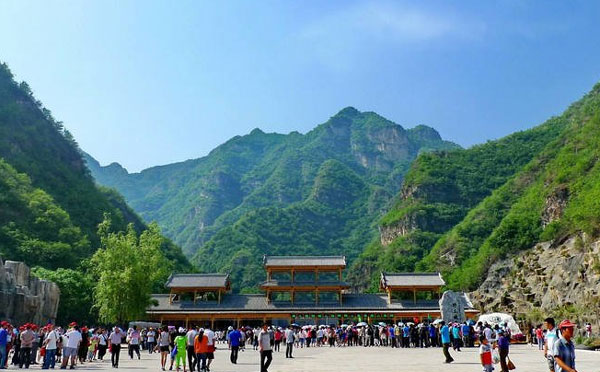 2日野山坡百里峡团建拓展方案