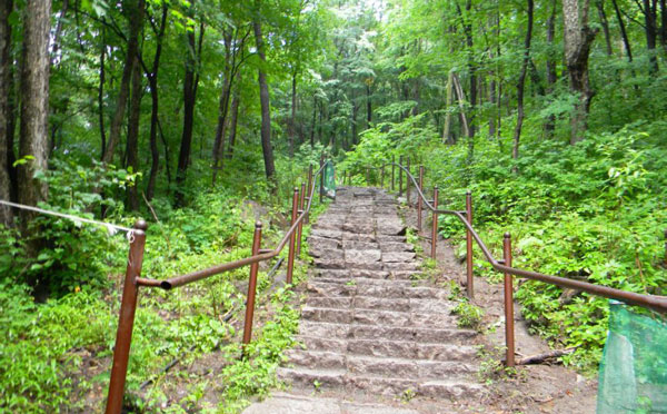 黑龙江帽儿山拓展基地