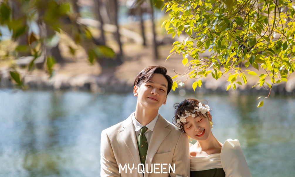 图片来源：MYQUEEN麦昆视觉