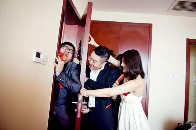 婚礼堵门游戏创意版