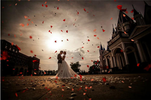 朋友女儿出嫁祝福语 结婚可以送什么(图1) 朋友女儿出嫁祝福语 结婚可以送什么(图1)