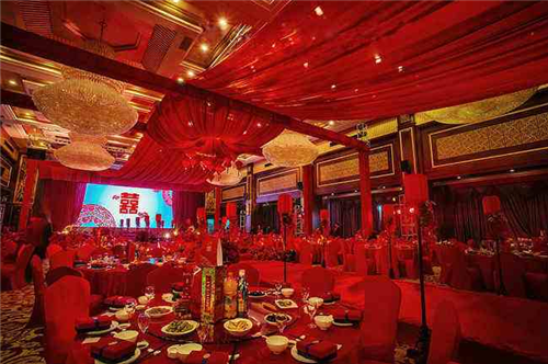 祝两位新婚快乐句子有哪些 参加婚礼要注意哪些(图2) 祝两位新婚快乐句子有哪些 参加婚礼要注意哪些(图2)