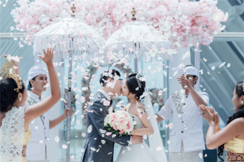 有深度婚礼高端祝福语 这些祝福语你可以收藏(图5) 有深度婚礼高端祝福语 这些祝福语你可以收藏(图5)