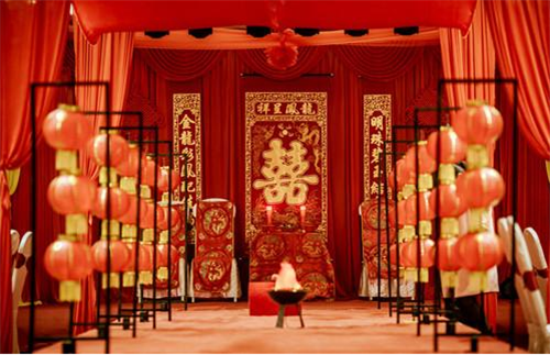 公布婚期朋友圈怎么发 发结婚通知朋友圈注意哪些(图2) 公布婚期朋友圈怎么发 发结婚通知朋友圈注意哪些(图2)