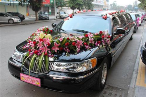两地隔得远怎么办婚礼 两地办婚礼有哪些忌讳(图2) 两地隔得远怎么办婚礼 两地办婚礼有哪些忌讳(图2)