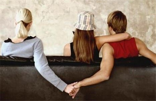 五种二婚男人不能嫁 女人必须知道(图3) 五种二婚男人不能嫁 女人必须知道(图3)