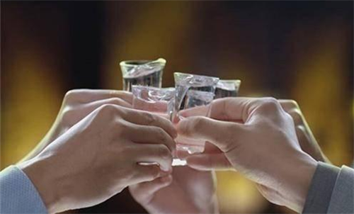 酒桌上的敬酒词 酒桌上有哪些礼仪