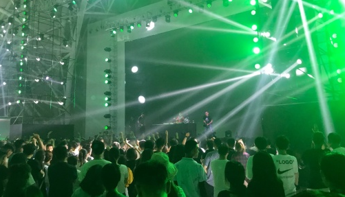 喜欢蹦迪的都是渣男吗 渣男的表现和典型特征(图4) 喜欢蹦迪的都是渣男吗 渣男的表现和典型特征(图4)