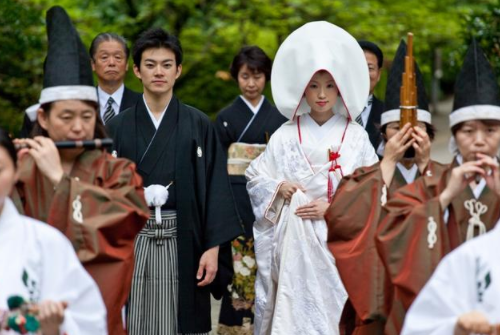 日本婚礼流程有哪些 日本婚礼一般举行时间是什么时候(图1) 日本婚礼流程有哪些 日本婚礼一般举行时间是什么时候(图1)