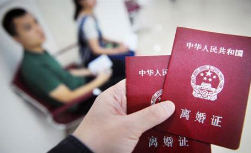 离婚案件立案后多久开庭 离婚案件多久下判决书?(图3) 离婚案件立案后多久开庭 离婚案件多久下判决书?(图3)