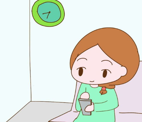 孕妇看电视有辐射吗 孕妇看电视还是看手机危害大