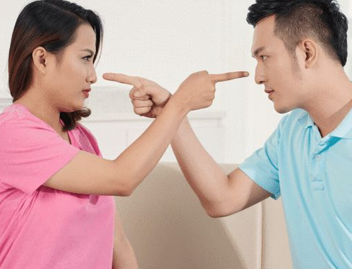 怎么知道老婆和谁聊微信 发现老婆出轨后正确的处理方式(图3) 怎么知道老婆和谁聊微信 发现老婆出轨后正确的处理方式(图3)