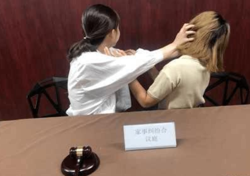 告小三破坏家庭需要什么证据 什么情况下可以告小三坐牢(图3) 告小三破坏家庭需要什么证据 什么情况下可以告小三坐牢(图3)