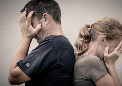老婆起诉我离婚我不想离怎么办 一方不同意离婚能拖多久(图1) 老婆起诉我离婚我不想离怎么办 一方不同意离婚能拖多久(图1)