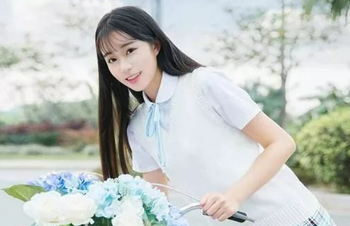 喜欢一个女生要怎么去追 女生有哪几种表现就别追了(图3) 喜欢一个女生要怎么去追 女生有哪几种表现就别追了(图3)